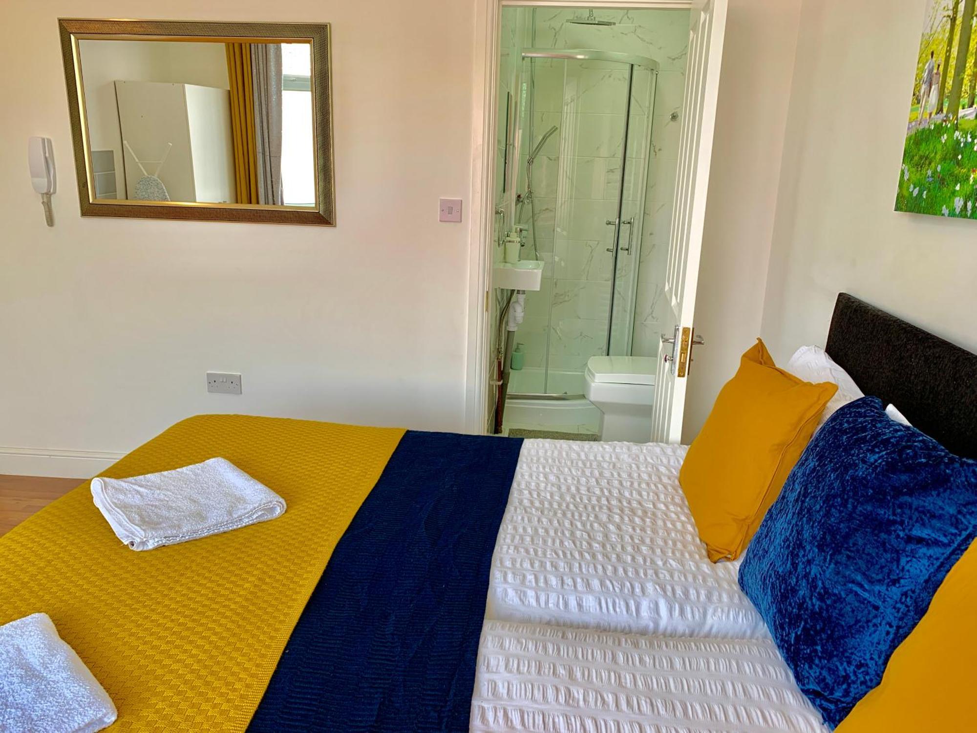 London Studio Apartments, Private Bathrooms And Parking Ілфорд Екстер'єр фото