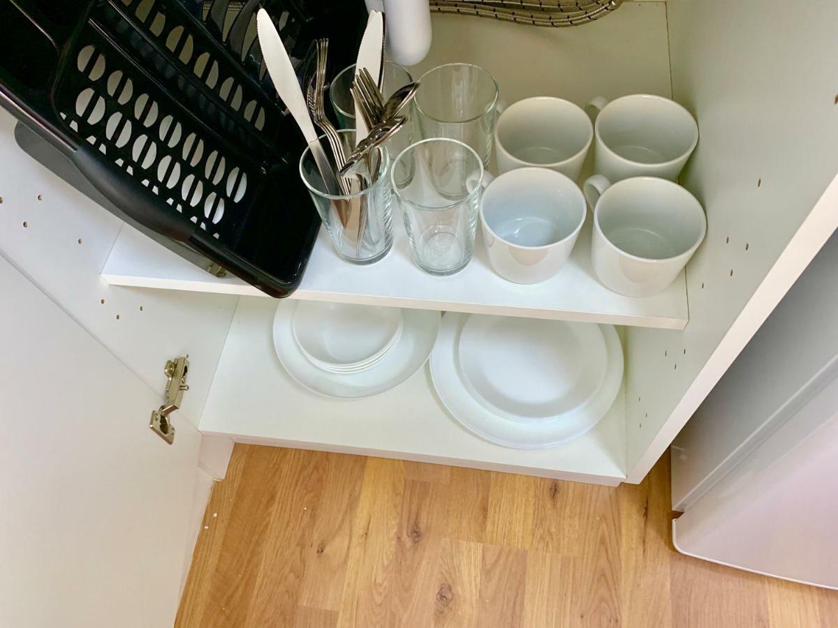 London Studio Apartments, Private Bathrooms And Parking Ілфорд Екстер'єр фото